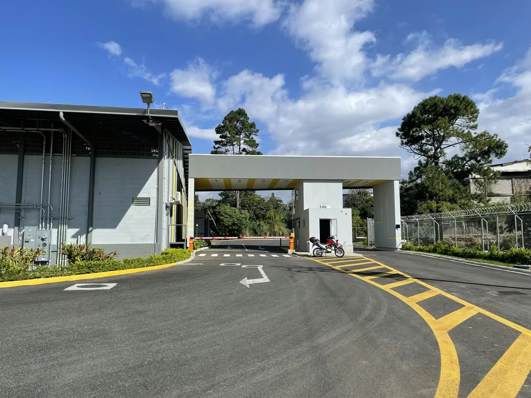 WAREHOUSE FOR RENT 1640 m2 IN LA URUCA INDUSTRIAL USE FROM MARCH 2026