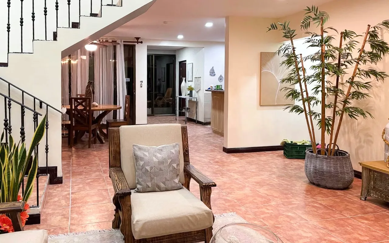 Discover the true meaning of coastal living in this exclusive, two-story detached residence, located in one of Jacó's most sought-after and secure gated communities. This magnificent ..., photo 7