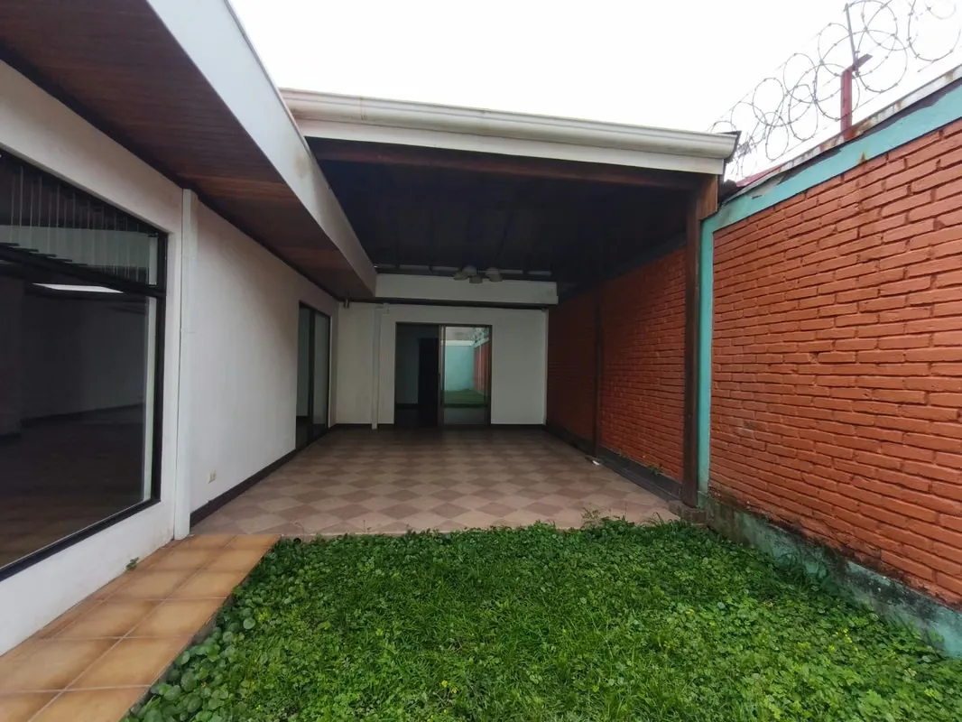 House for rent - 124; San Rafael de Escazú