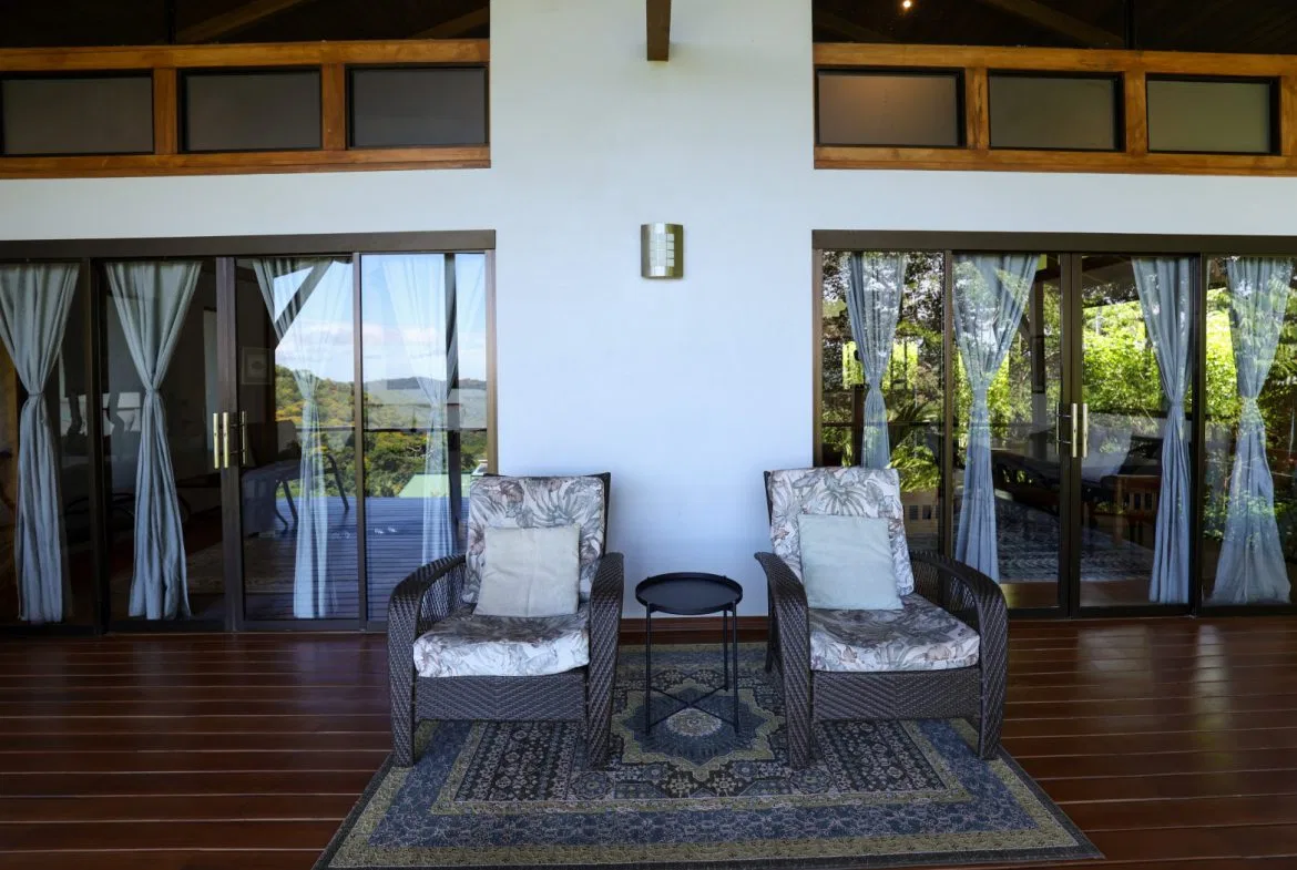 TROPICAL RETREAT IN PLATANILLO – OCEAN VIEW HOME PLUS APARTMENT IN ESTABLISHED COMMUNITY – 0.88 ACRES, photo 18