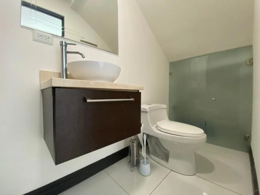 Casa Moderna con Patio y Amenidades Premium #25-1578 GS - Venta en Escazú, photo 4