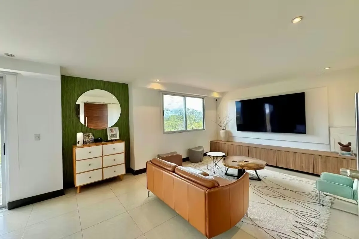 Descubra una casa diseñada para disfrutar diferentes ambientes en cada nivel, dentro del ..., photo 14