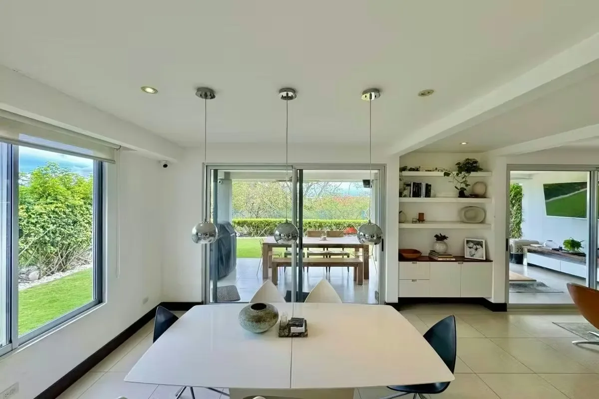 Descubra una casa diseñada para disfrutar diferentes ambientes en cada nivel, dentro del ..., photo 4