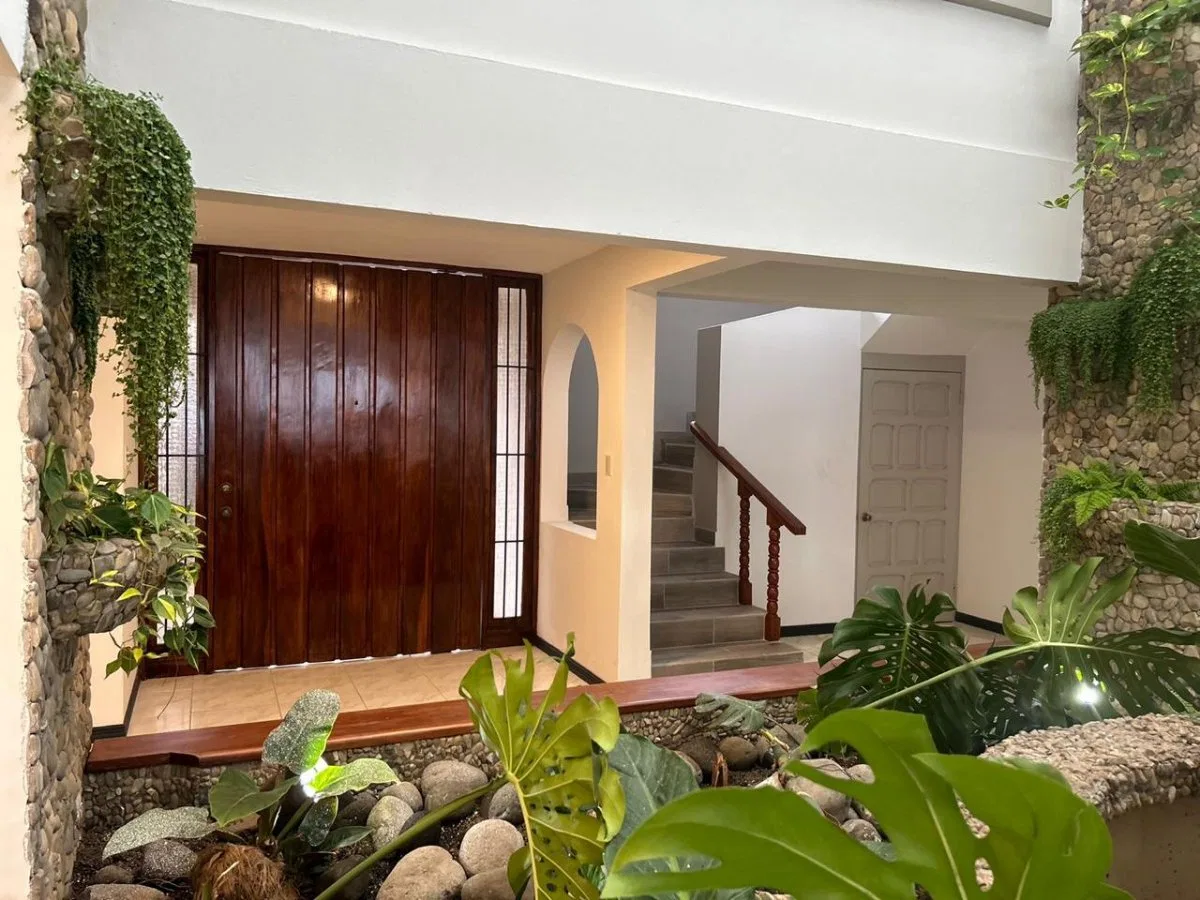 Se Vende Casa en Bello Horizonte, Escazú, San José - Venta en Escazú
