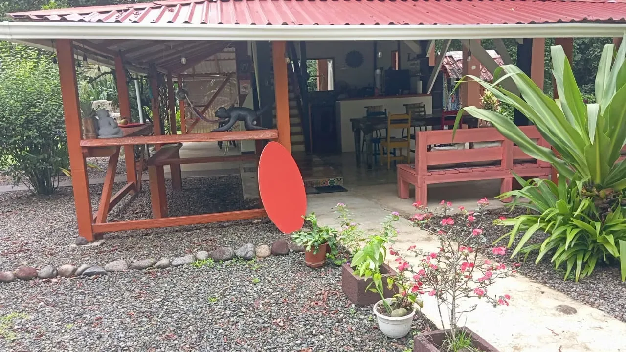 PROPERTY FOR SALE IN COCLES - MARGARITA STREET - CAHUITA - PUERTO VIEJO, photo 5
