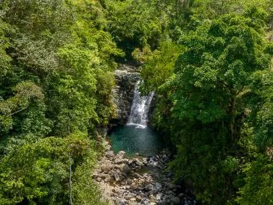 Granja de lujo con cascada y vistas a la cola de ballena, photo 9