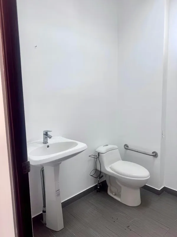 Oficentro La Virgen Office for Rent, photo 5