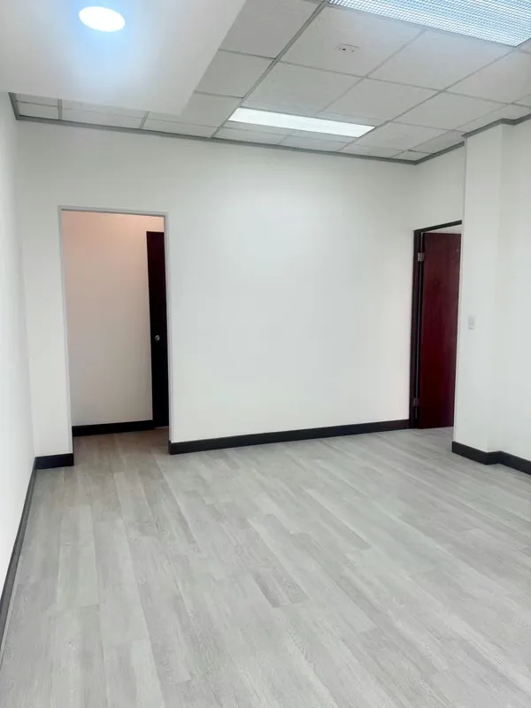 Oficentro La Virgen Office for Rent, photo 6