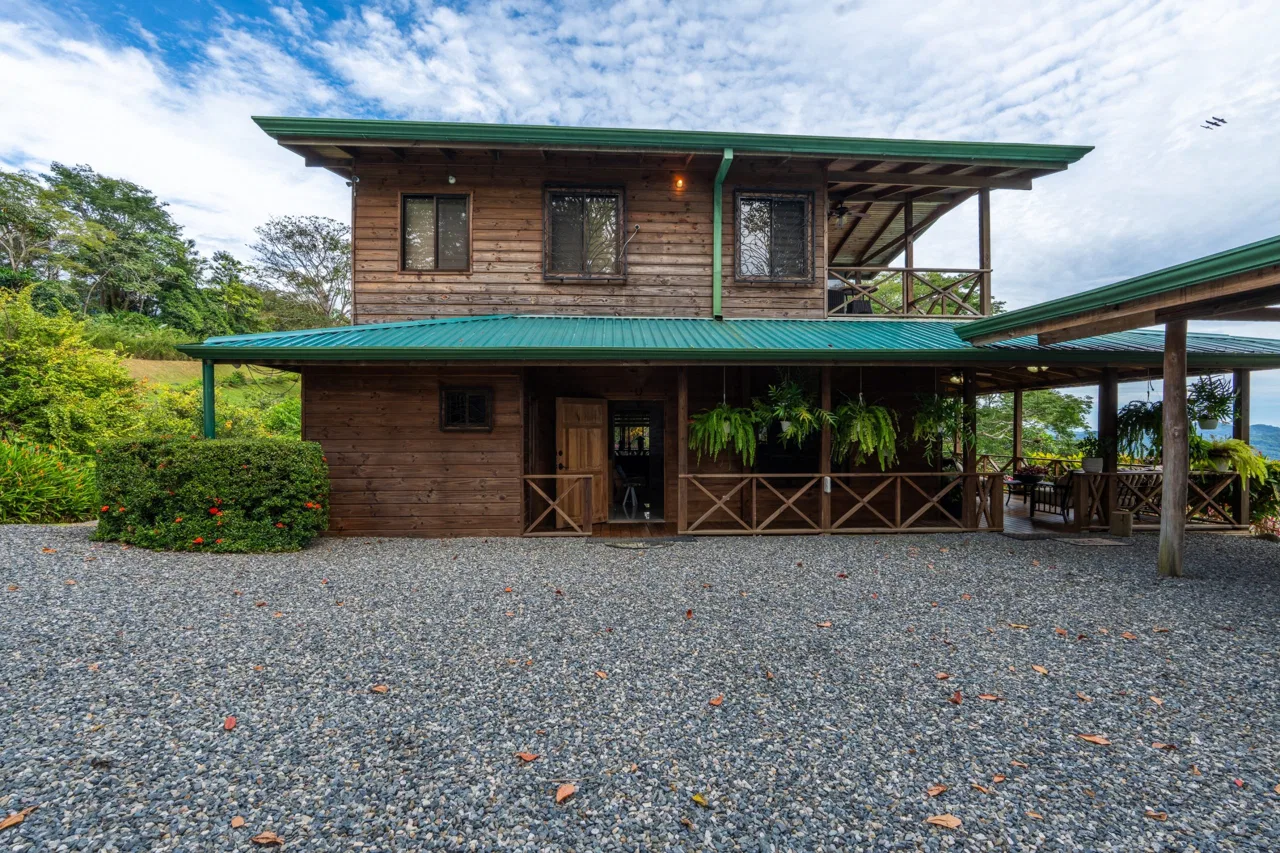 OCEAN VIEW HOME WITH TREE HOUSE VIBES, photo 11