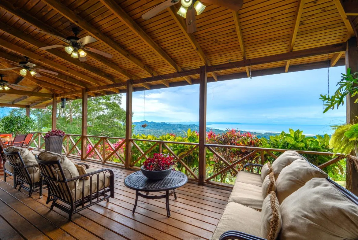 OCEAN VIEW HOME WITH TREE HOUSE VIBES, photo 16
