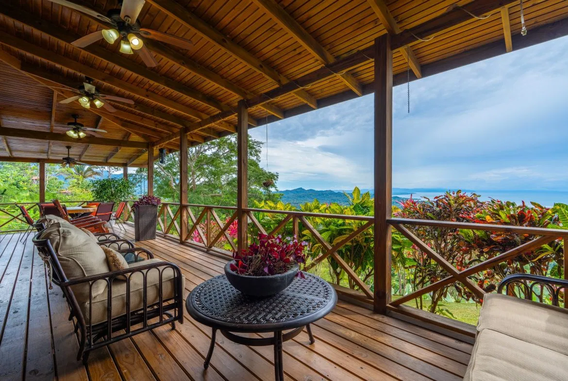 OCEAN VIEW HOME WITH TREE HOUSE VIBES, photo 22