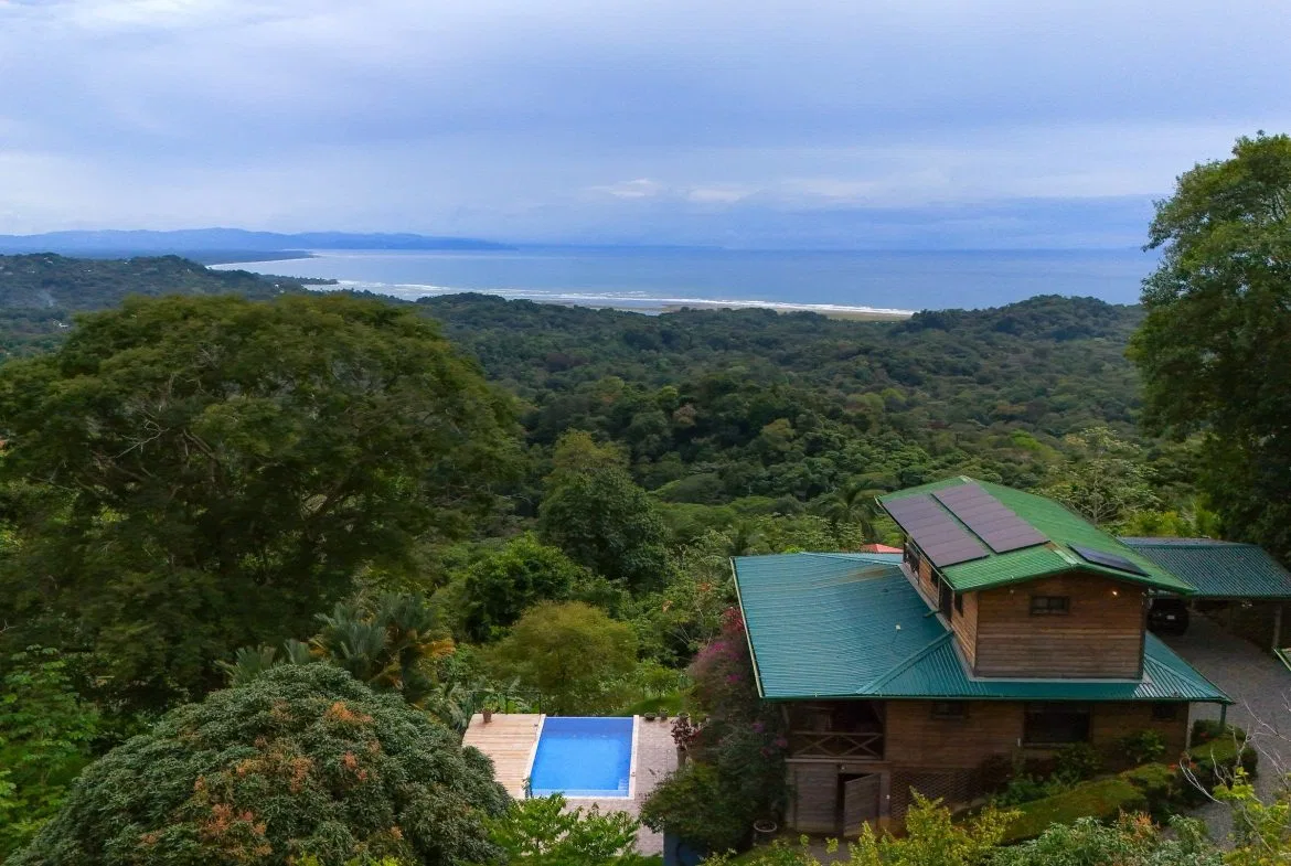 OCEAN VIEW HOME WITH TREE HOUSE VIBES, photo 8