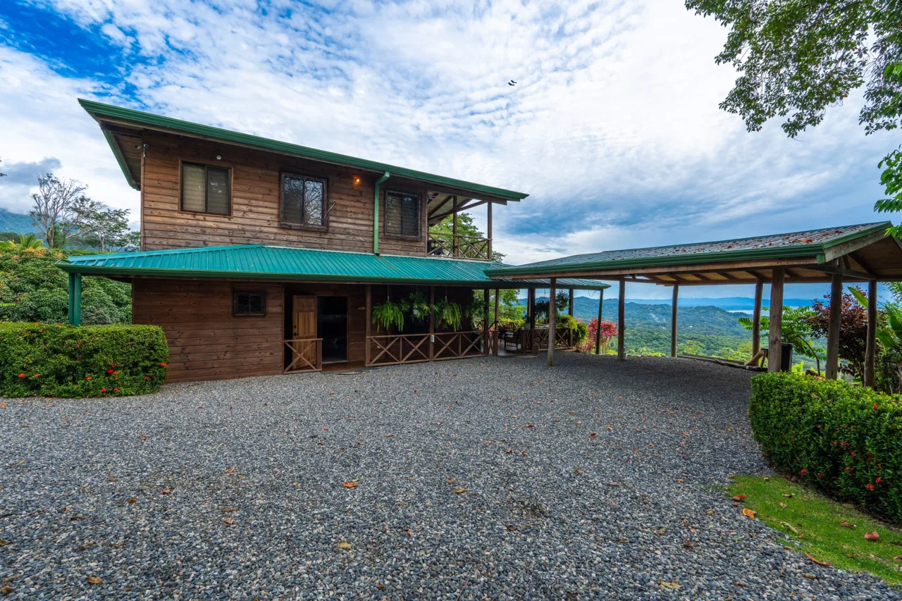 OCEAN VIEW HOME WITH TREE HOUSE VIBES, photo 9