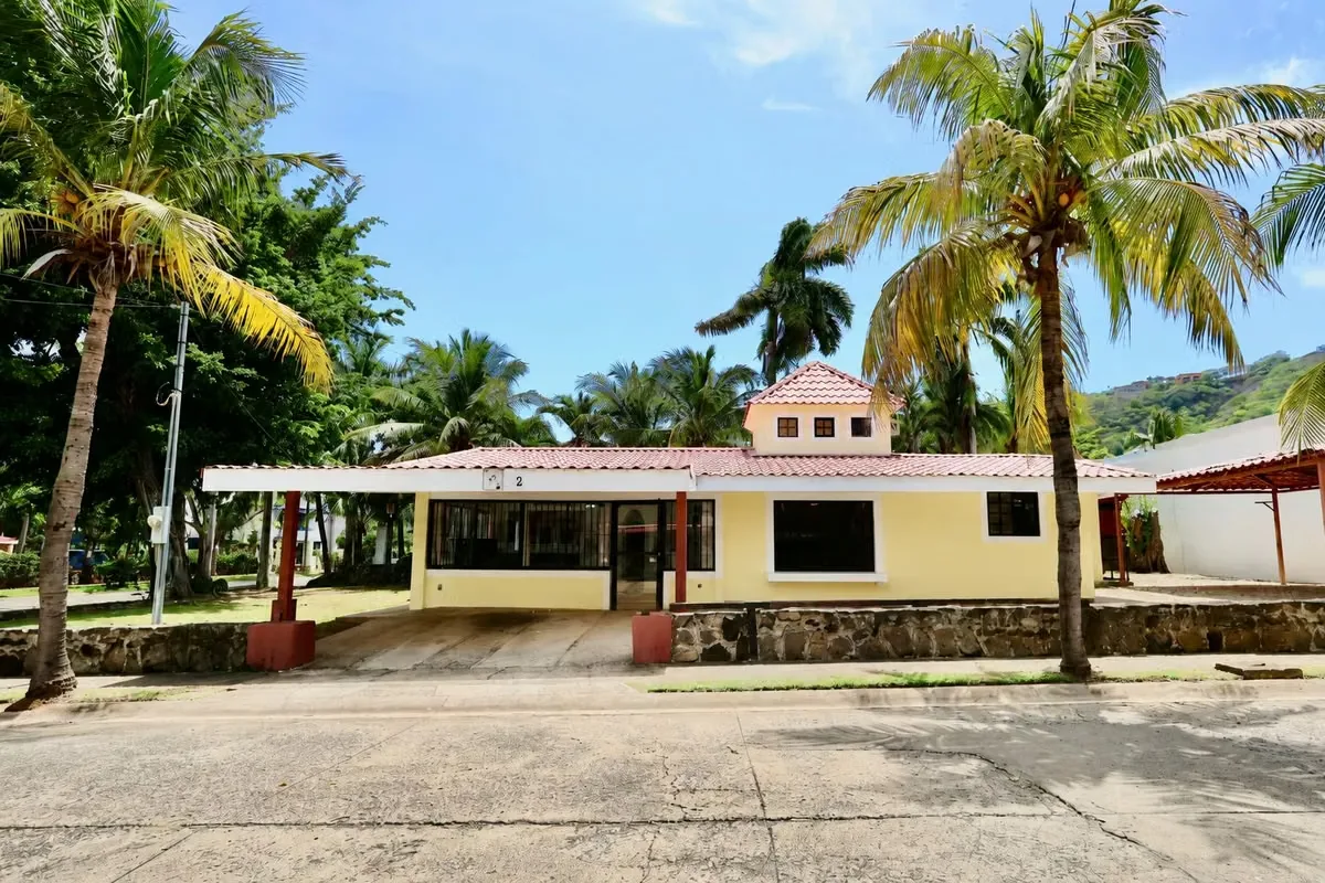 BEACH HOUSE FOR SALE | 4 BEDROOMS | NO HOA | LAS PALMAS, PLAYAS DEL COCO | $525,000 CASA CERCA DE LA PLAYA EN VENTA | 4, photo 3