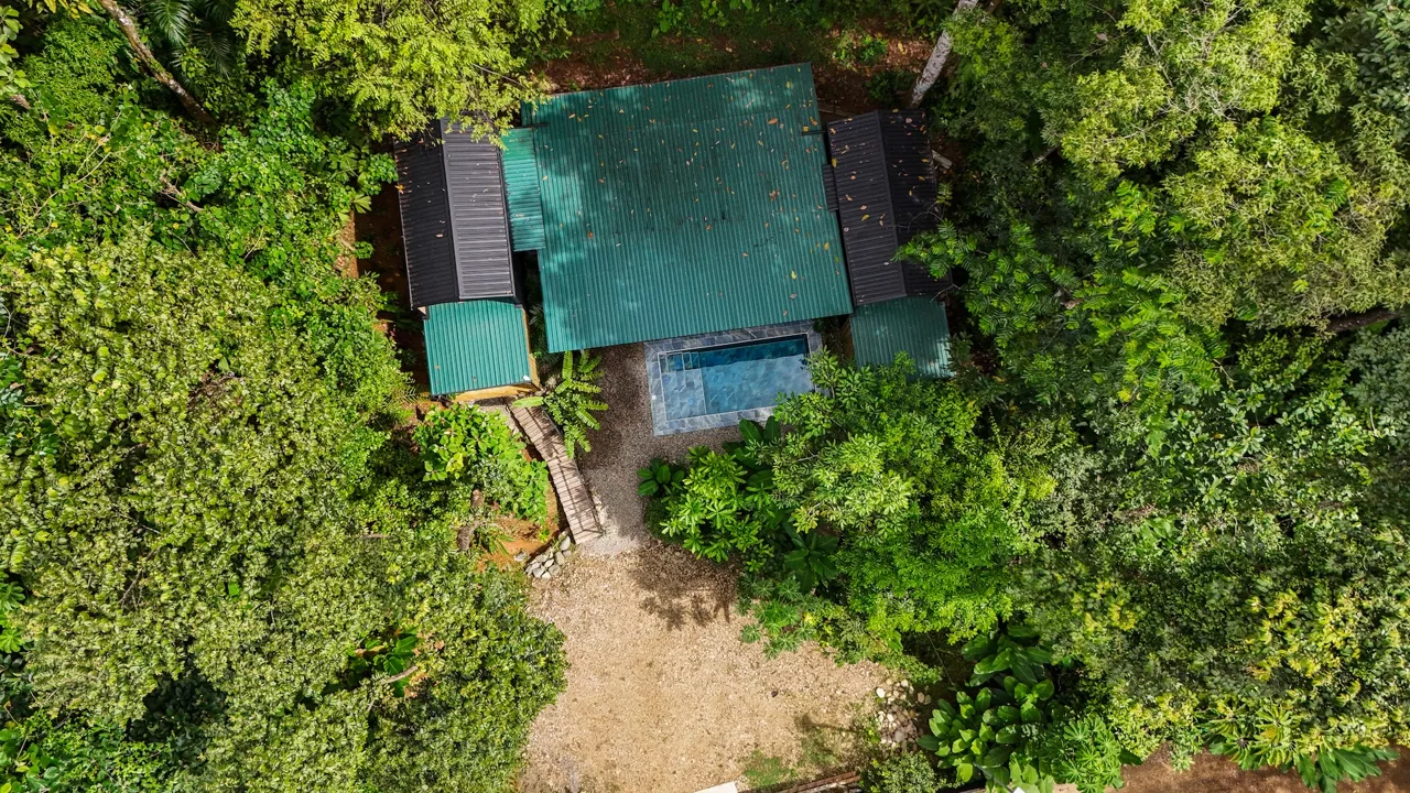 HOTEL PROPERTY WITH FOUR BEDROOMS AND EXTRA LOT, IN CINCO VENTANAS – 0.46 ACRES, photo 2