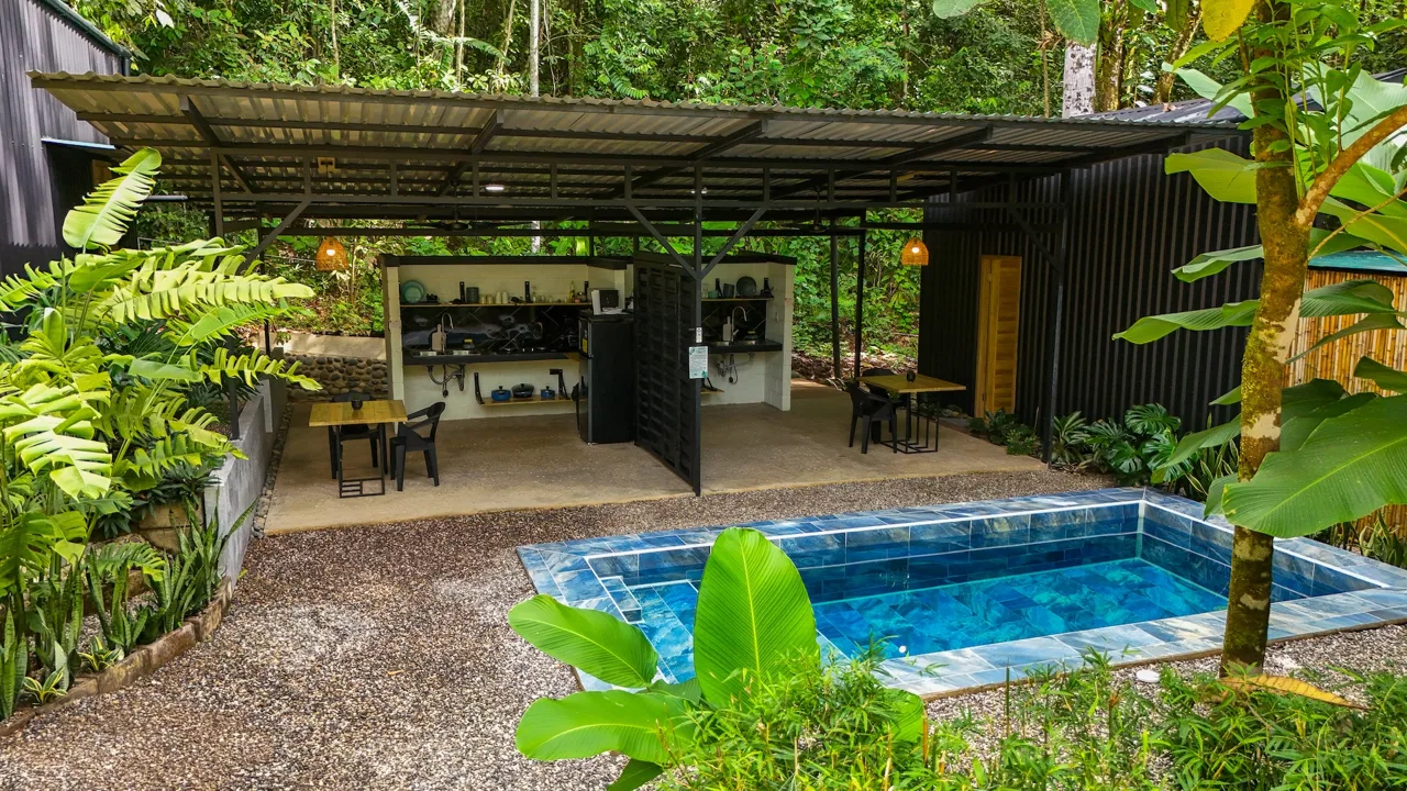 HOTEL PROPERTY WITH FOUR BEDROOMS AND EXTRA LOT, IN CINCO VENTANAS – 0.46 ACRES, photo 10