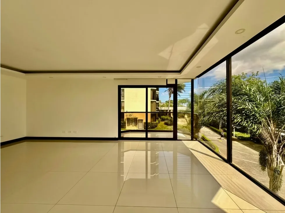 Se pone a la venta un amplio y cómodo apartamento en la exclusiva zona de Bello Horizonte, ideal para quienes buscan confort, amplitud y una excelente ubicación.