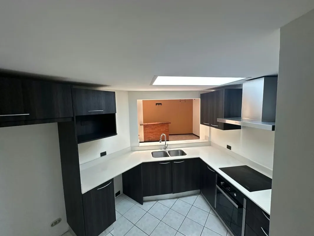Venta de Casa Remodelada en Condominio Privado, Cerca del Country Club- Escazú, photo 16