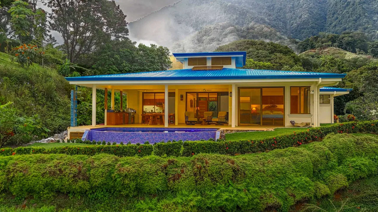 PROPERTY WITH TWO BEDROOMS WITH PANORAMIC VIEWS OF THE MOUNTAINS, IN OJOCHAL – 1.48 ACRES