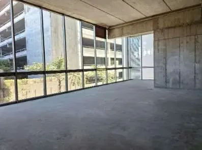 Office Space for Sale in Corporate Building in Calle Blancos – 316 m². ID 39532
