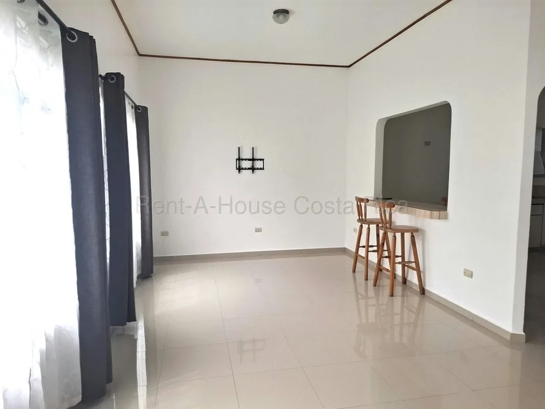 Hay casas que simplemente ofrecen espacio. Y hay otras que ofrecen tranquilidad, seguridad y calidad de vida para toda la familia. Esta es una de ellas., photo 5