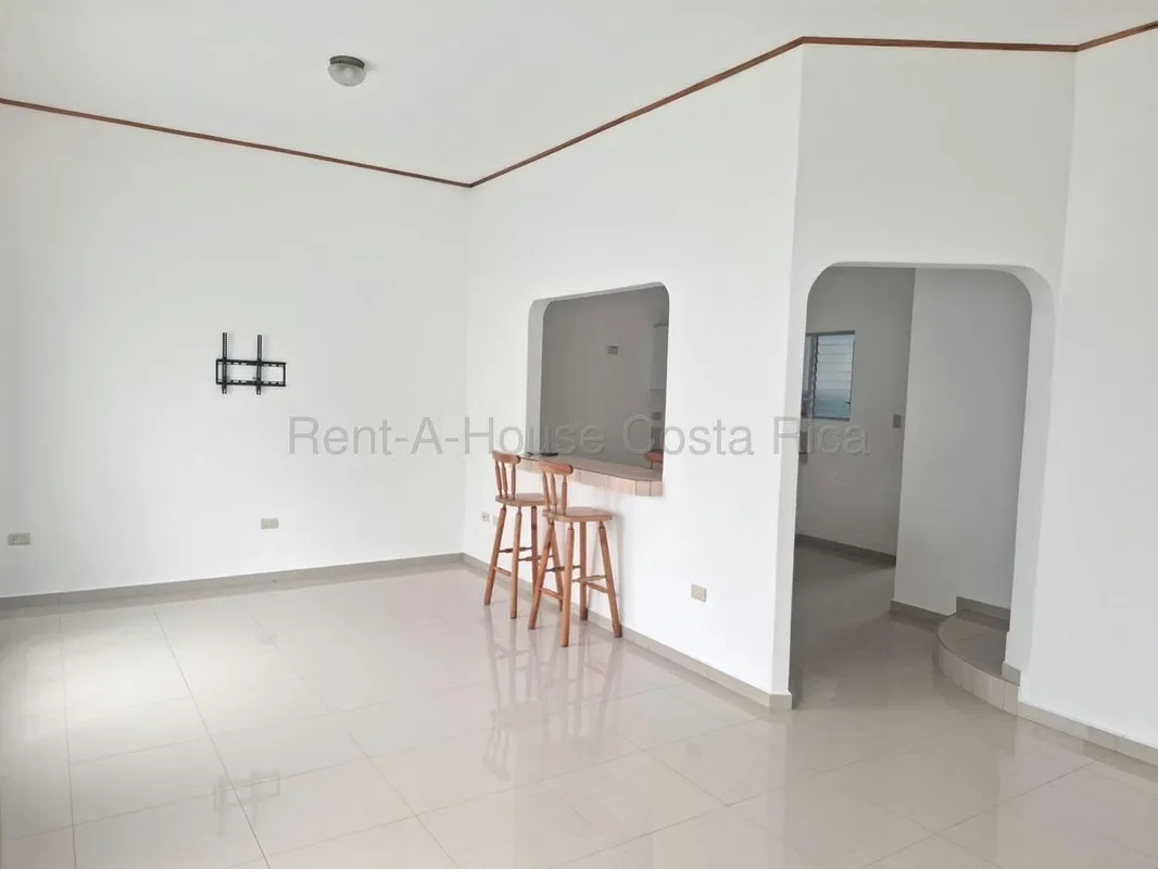 Hay casas que simplemente ofrecen espacio. Y hay otras que ofrecen tranquilidad, seguridad y calidad de vida para toda la familia. Esta es una de ellas., photo 6