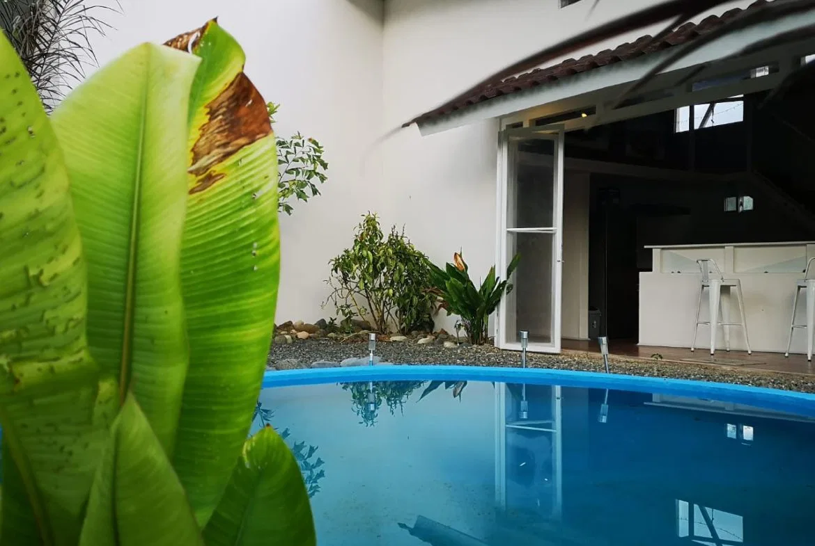 EXCEPTIONAL FIXER-UPPER OPPORTUNITY WITH RECENTLY BUILT 3-BR HOME NEAR THE BEACH – 0.09 ACRES, photo 12