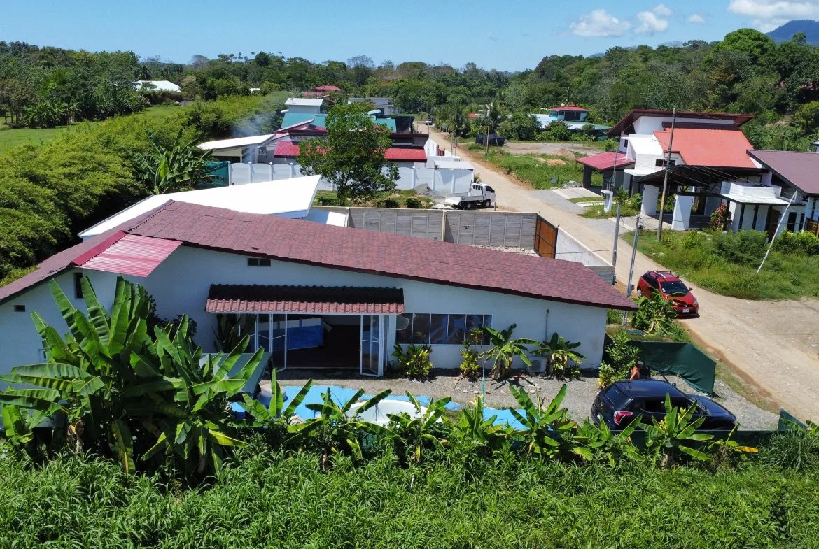 EXCEPTIONAL FIXER-UPPER OPPORTUNITY WITH RECENTLY BUILT 3-BR HOME NEAR THE BEACH – 0.09 ACRES, photo 8