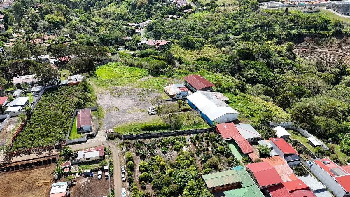 Señor Inversionista Venta de terreno de 10.000 m2 con uso de suelo mixto en Los Ángeles, Santo Domingo - Venta en Santo Domingo
