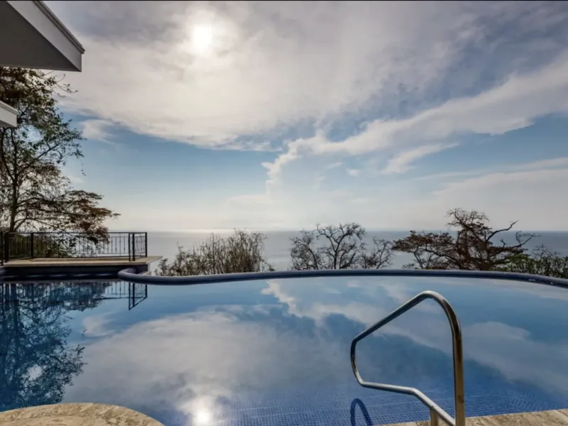 7 Bed Single Family Homes For Sale in Jaco, photo 3