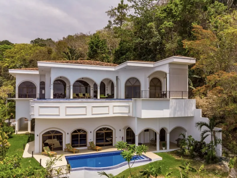 7 Bed Single Family Homes For Sale in Jaco, photo 9