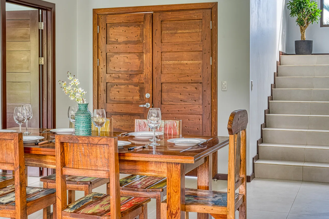 3 BEDROOM MODERN HOME WITH POOL WALKING DISTANCE TO EVERYTHING IN UVITA, photo 13