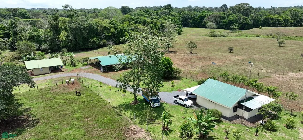 Calixto Barrantes, Santa Isabel, Alajuela 21601