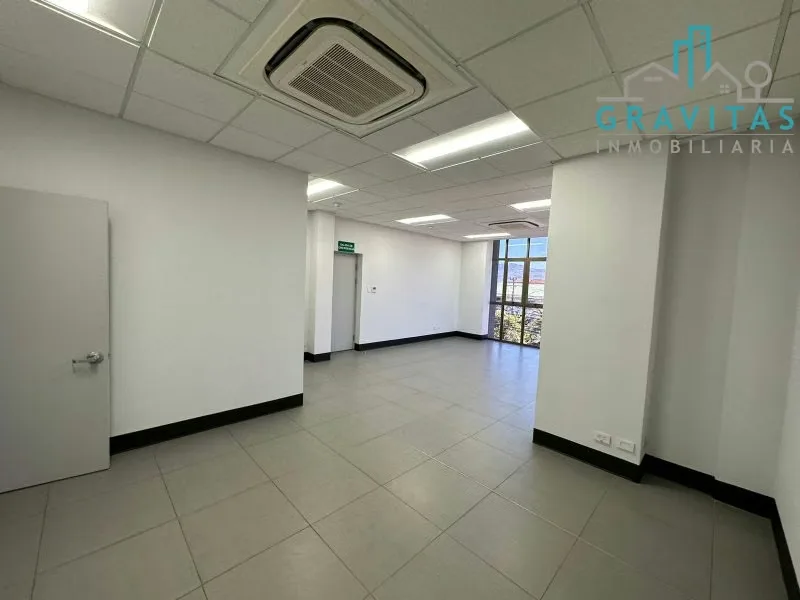 Building for rent in Sabana Sur | With offices ID 137, photo 9