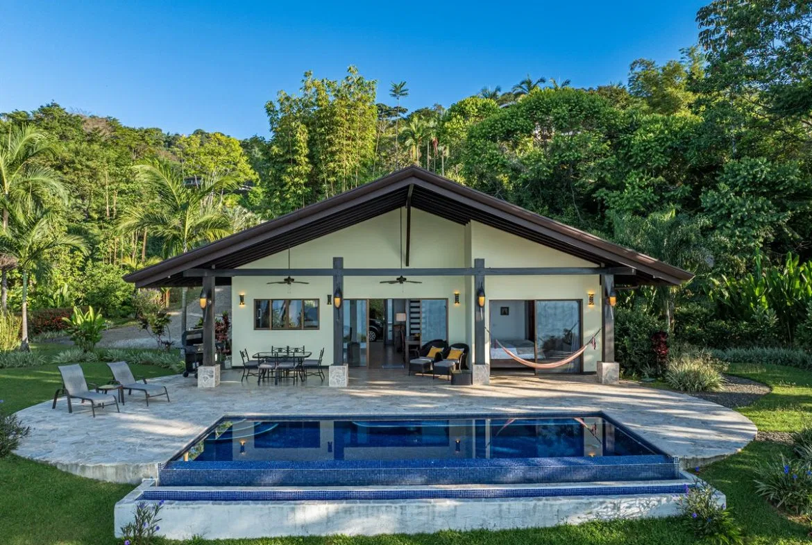 PROPERTY WITH TWO BEDROOM IN A GATED COMMUNITY, IN ESCALERAS COSTA VERDE – 2 ACRES, photo 2