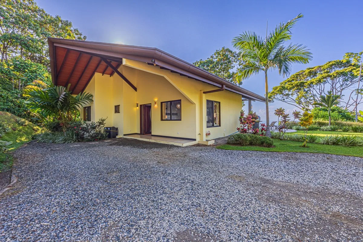 PROPERTY WITH TWO BEDROOM IN A GATED COMMUNITY, IN ESCALERAS COSTA VERDE – 2 ACRES, photo 11