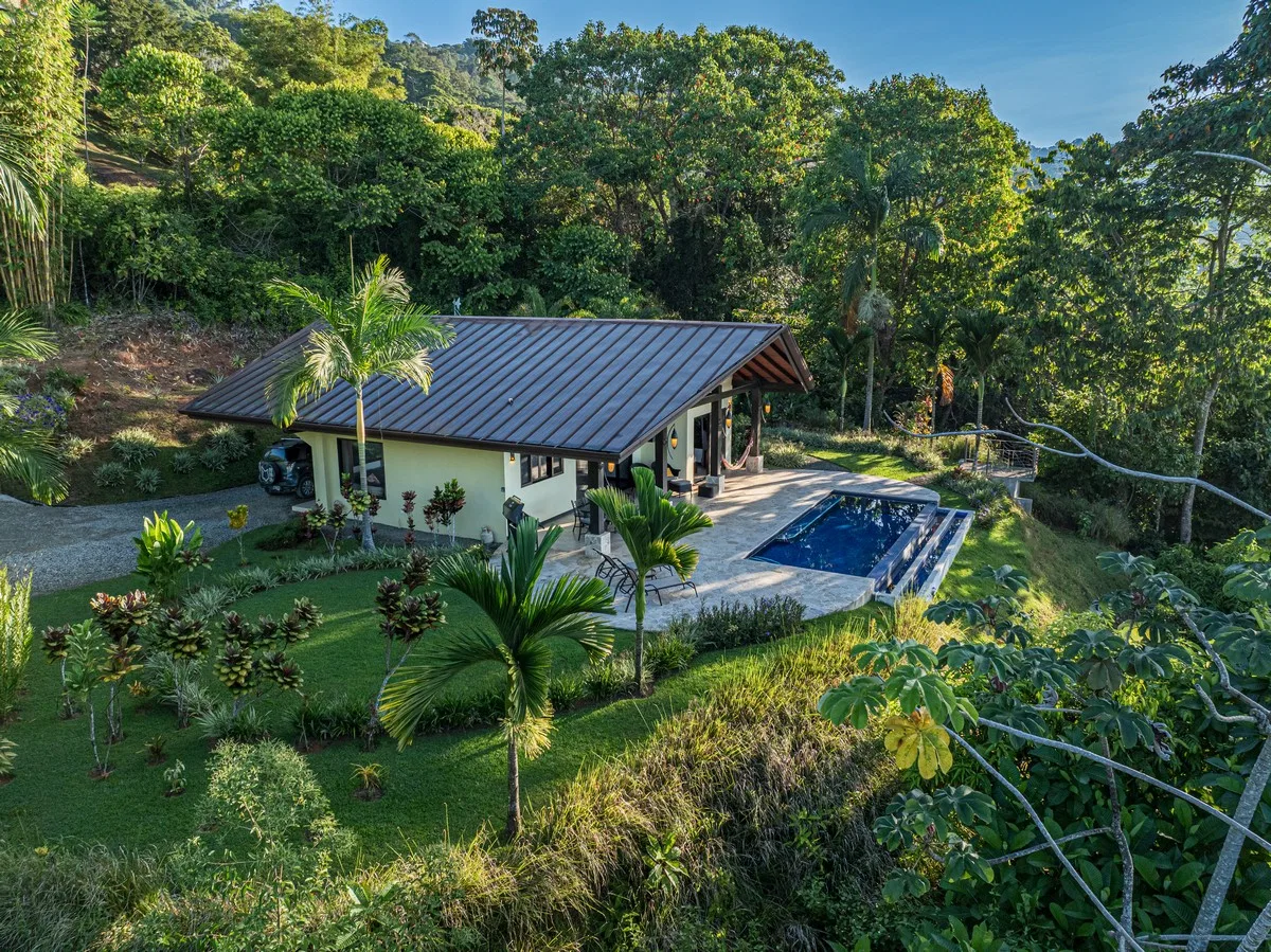 PROPERTY WITH TWO BEDROOM IN A GATED COMMUNITY, IN ESCALERAS COSTA VERDE – 2 ACRES, photo 7