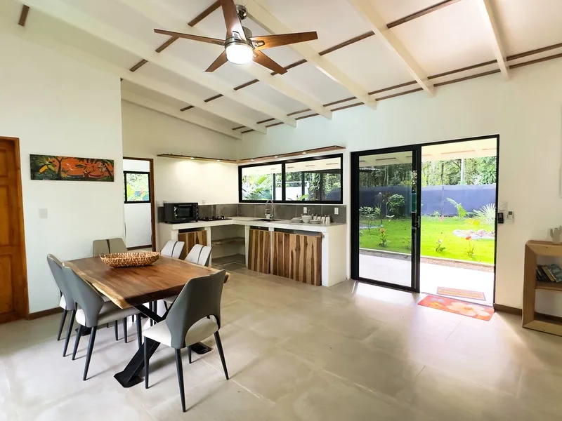 3 Bed Single Family Homes For Sale in Cahuita, photo 12