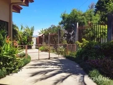 2 Bedroom House for Sale in Goicoechea, San Jose for $475,000, photo 6