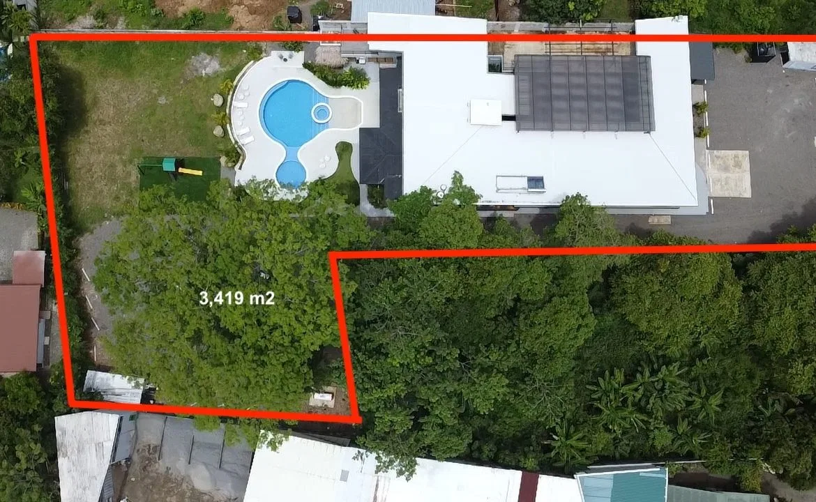 COMMERCIAL CENTER FOR SALE IN UVITA  – 0.84 ACRES, photo 12