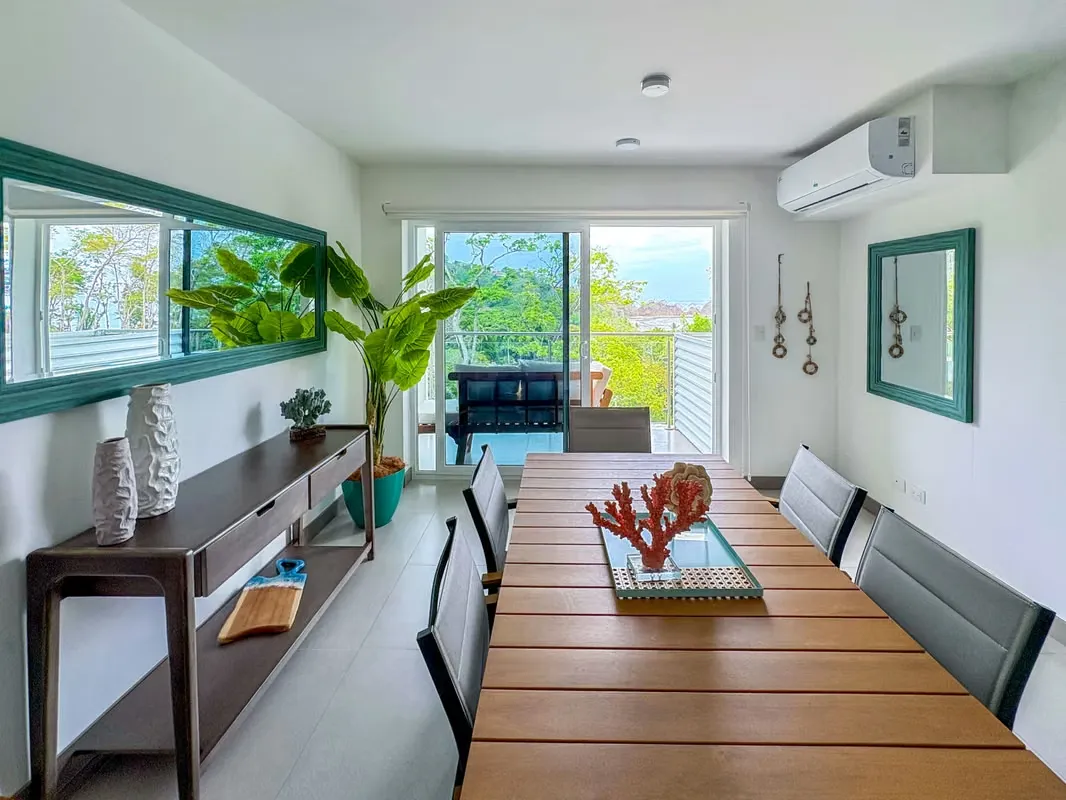 Apartment for Sale – Punta Leona, located in the exclusive Punta Esmeralda community, just steps from Playa Mantas.