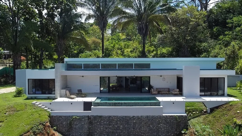 BRAND NEW 4 BEDROOM HOME WITH BEAUTIFUL OCEAN VIEWS MINUTES TO UVITA TOWN, photo 5