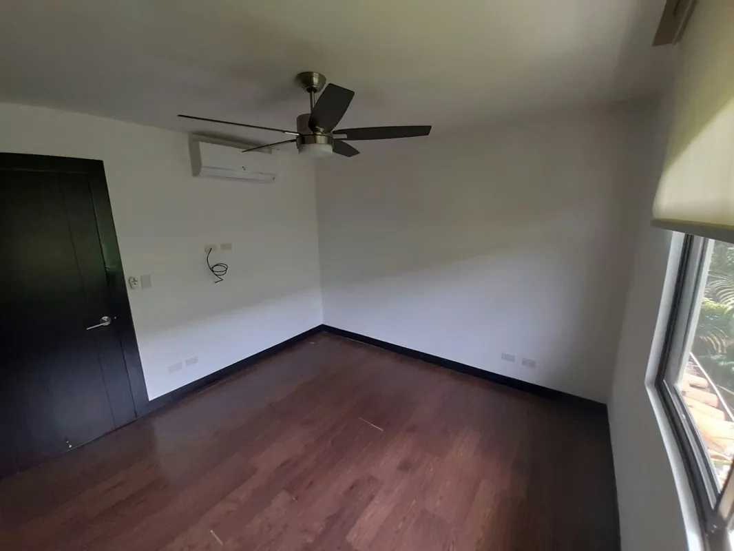 268 / Alquiler / Casa / Grande y lujosa / Condominio Exclusivo, photo 15