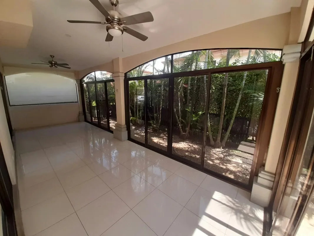 268 / Alquiler / Casa / Grande y lujosa / Condominio Exclusivo, photo 7