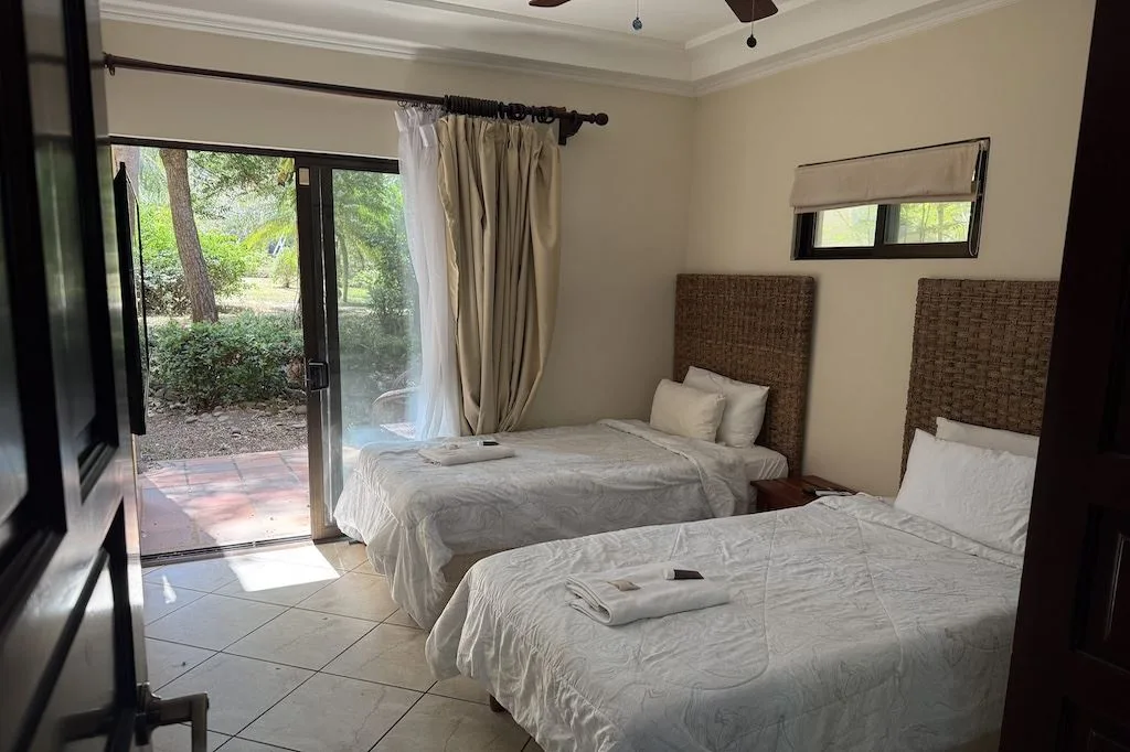 The Oaks 67 ~ Ground-Floor 2-Bedroom Condo with Beautiful Finishes, photo 8