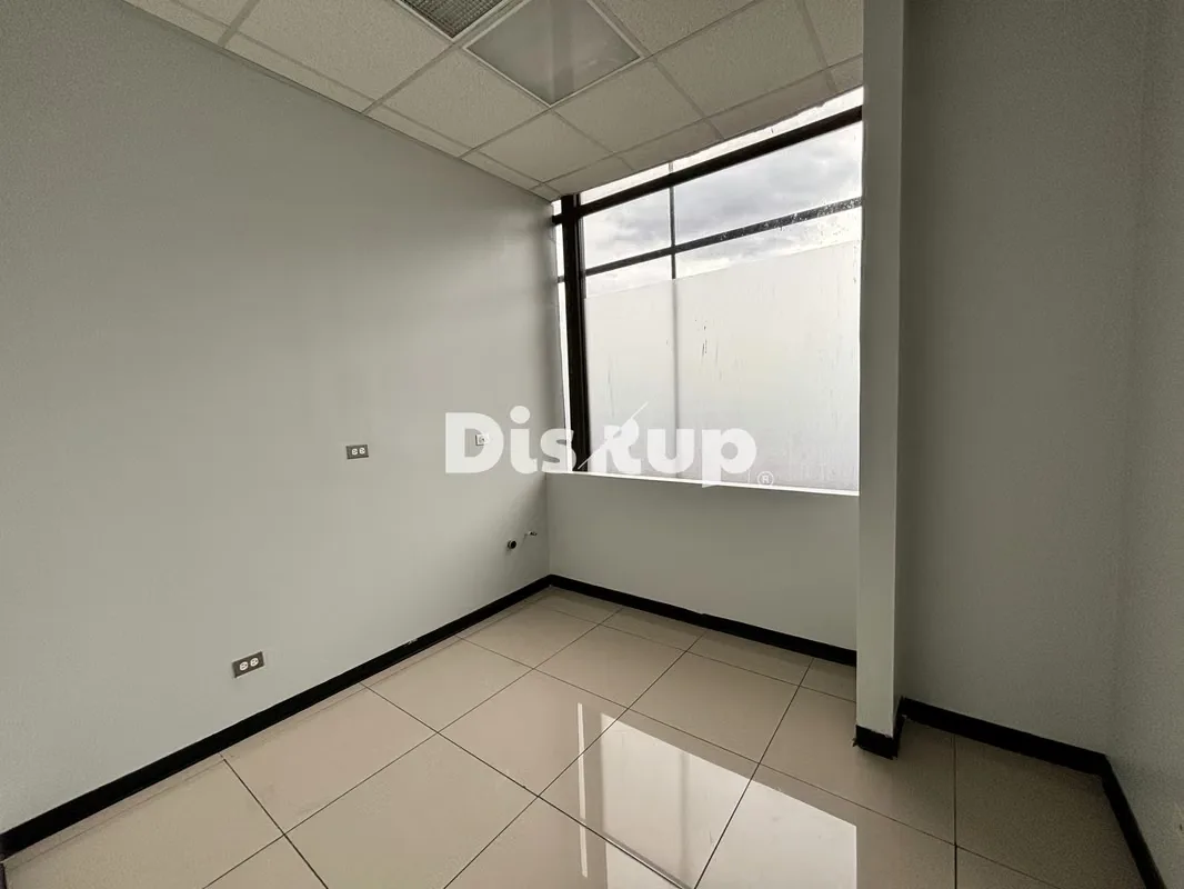 Modern 207 m² office for rent. Plaza San Pedro, Montes de Oca, photo 15