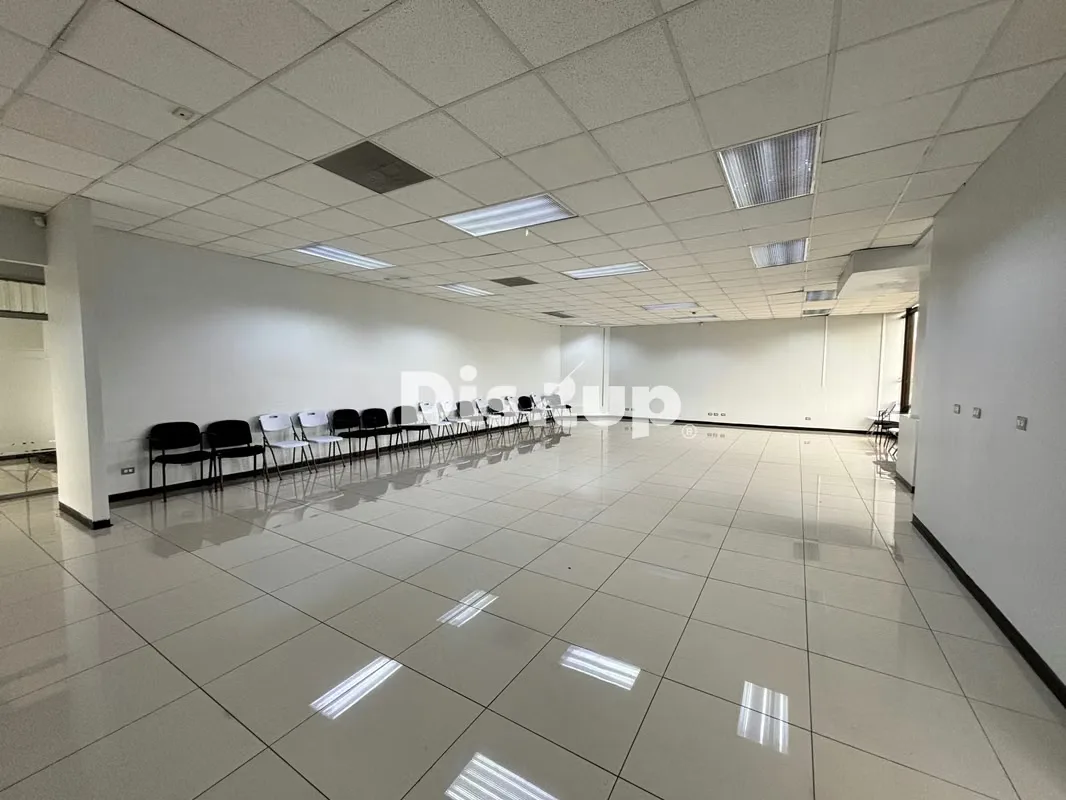 Modern 207 m² office for rent. Plaza San Pedro, Montes de Oca, photo 3