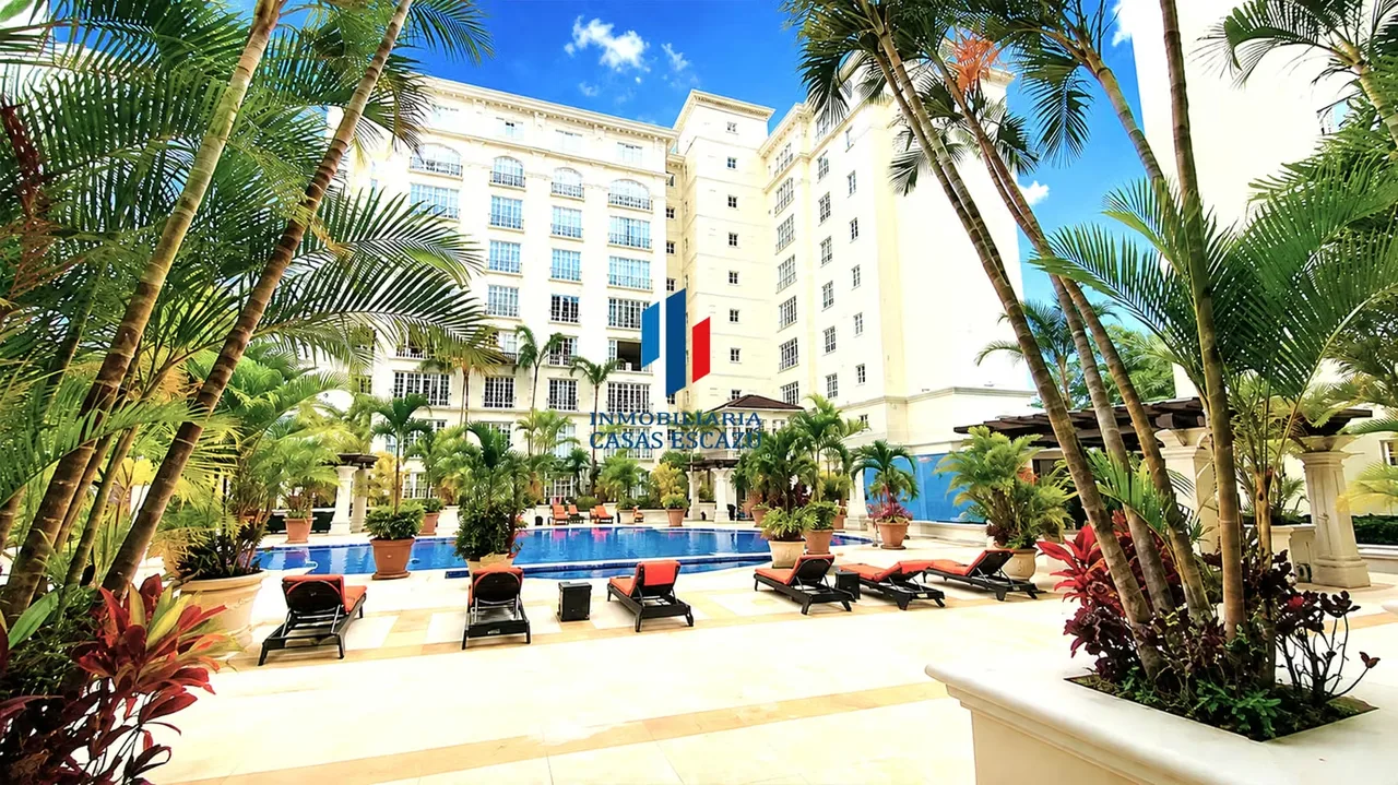 Dos disponibles, dentro de condominio situado en Trejos Montealegre, cerca de Escazú Village, Avenida Escazú, etc.