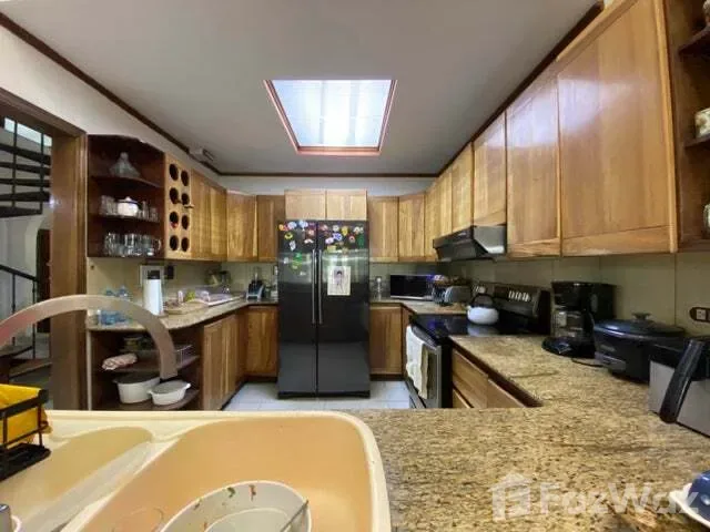 Venta de casa en Escazu Los Laureles E.T #25-678 - Venta en Escazú, photo 4