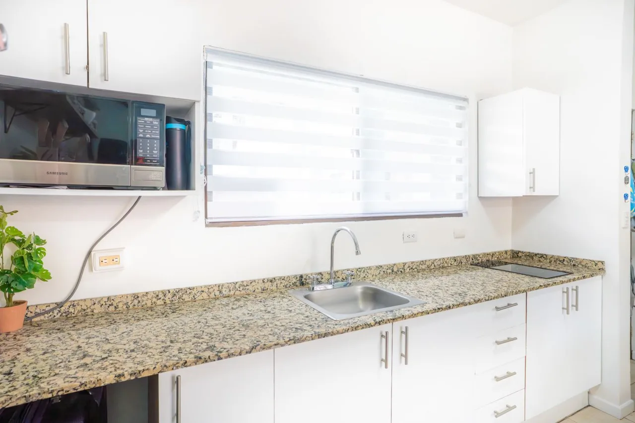 Marina Loft 202- Turnkey Studio, photo 12